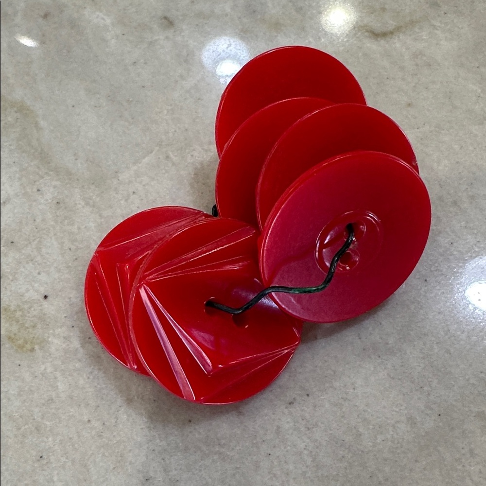 *Bundle 3 for 1 -Vintage Red Plastic Button 1” Set of 6 - Picture 4 of 5